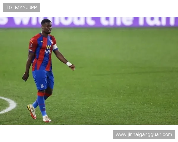 曼城官宣格伊接棒15号传奇衣